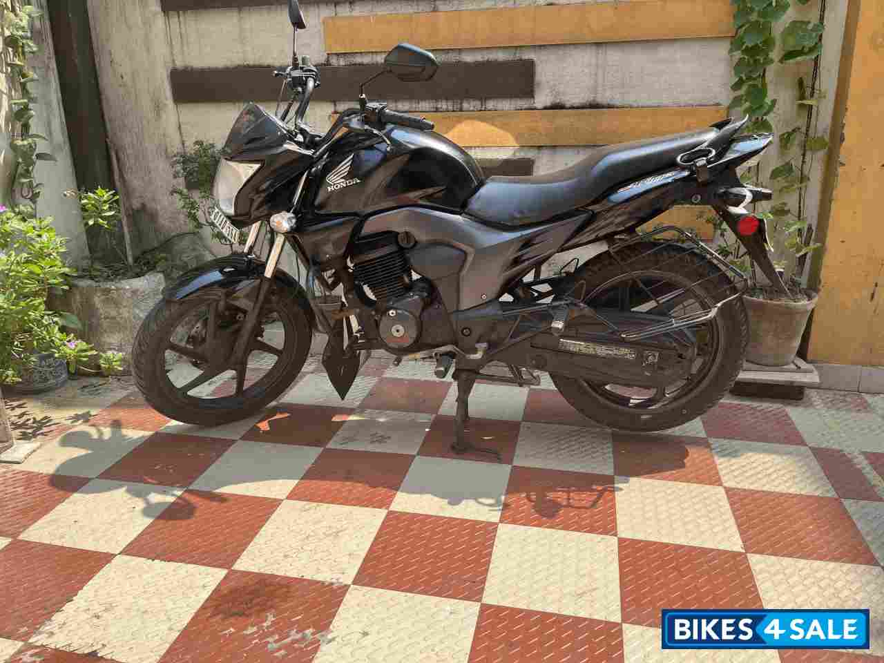 Honda CB Trigger Honda CB Trigger