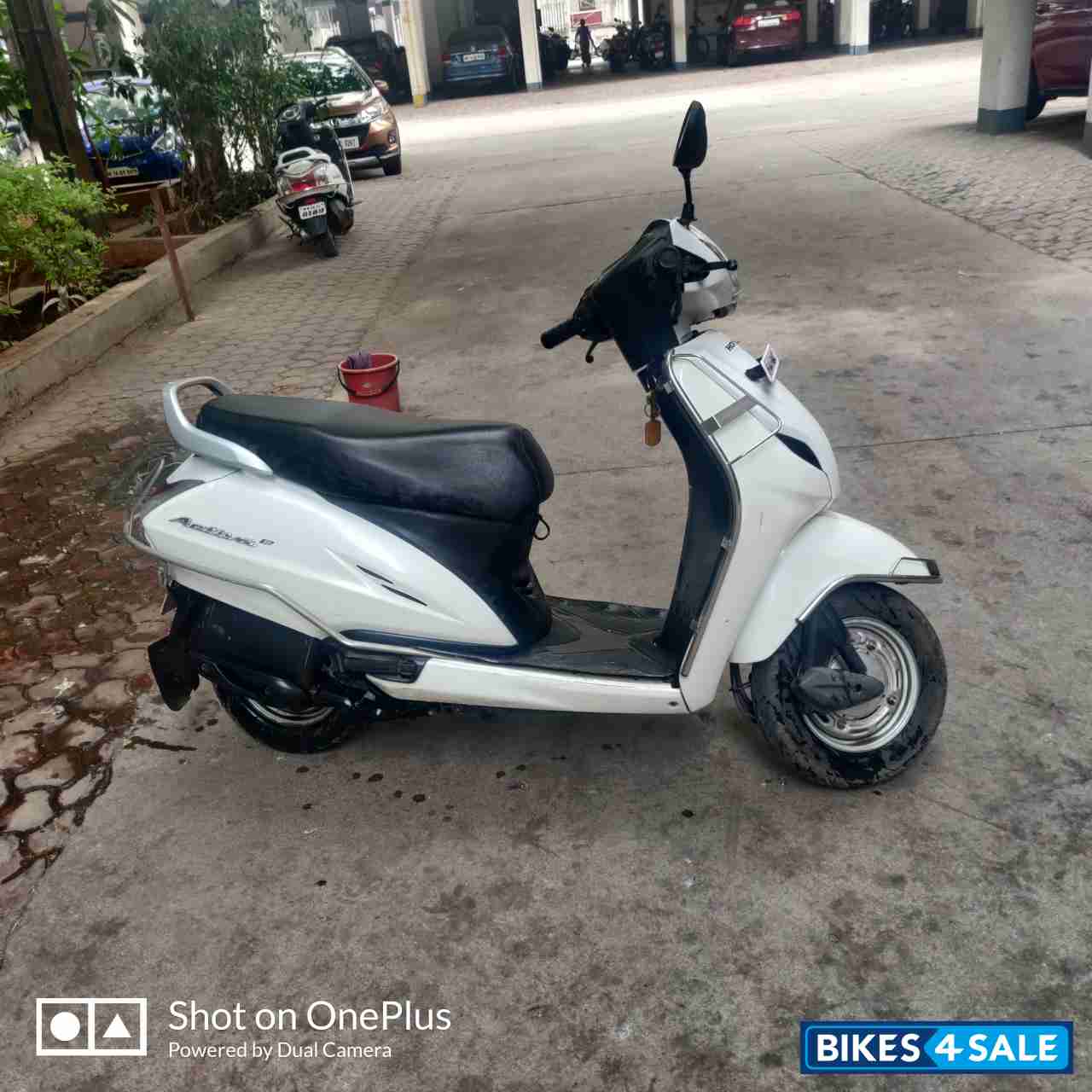 White Honda Activa 3G