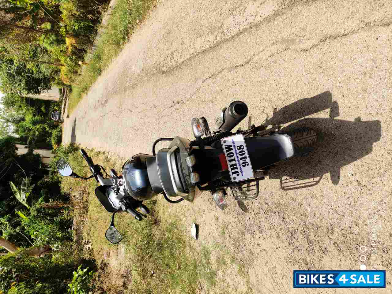 Black Bajaj Pulsar 150