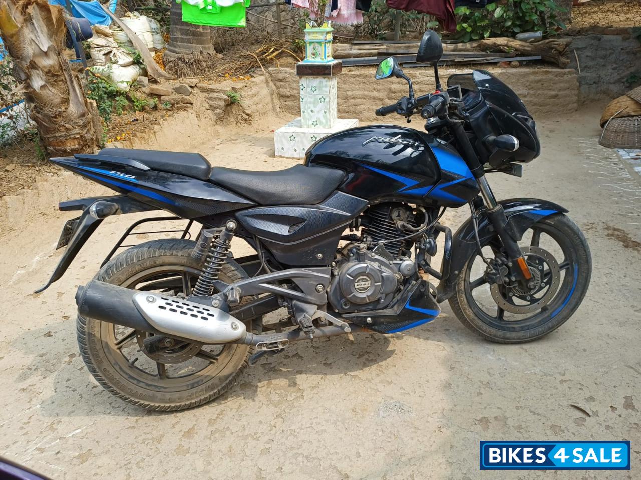 Bajaj Pulsar 150 Twin Disc