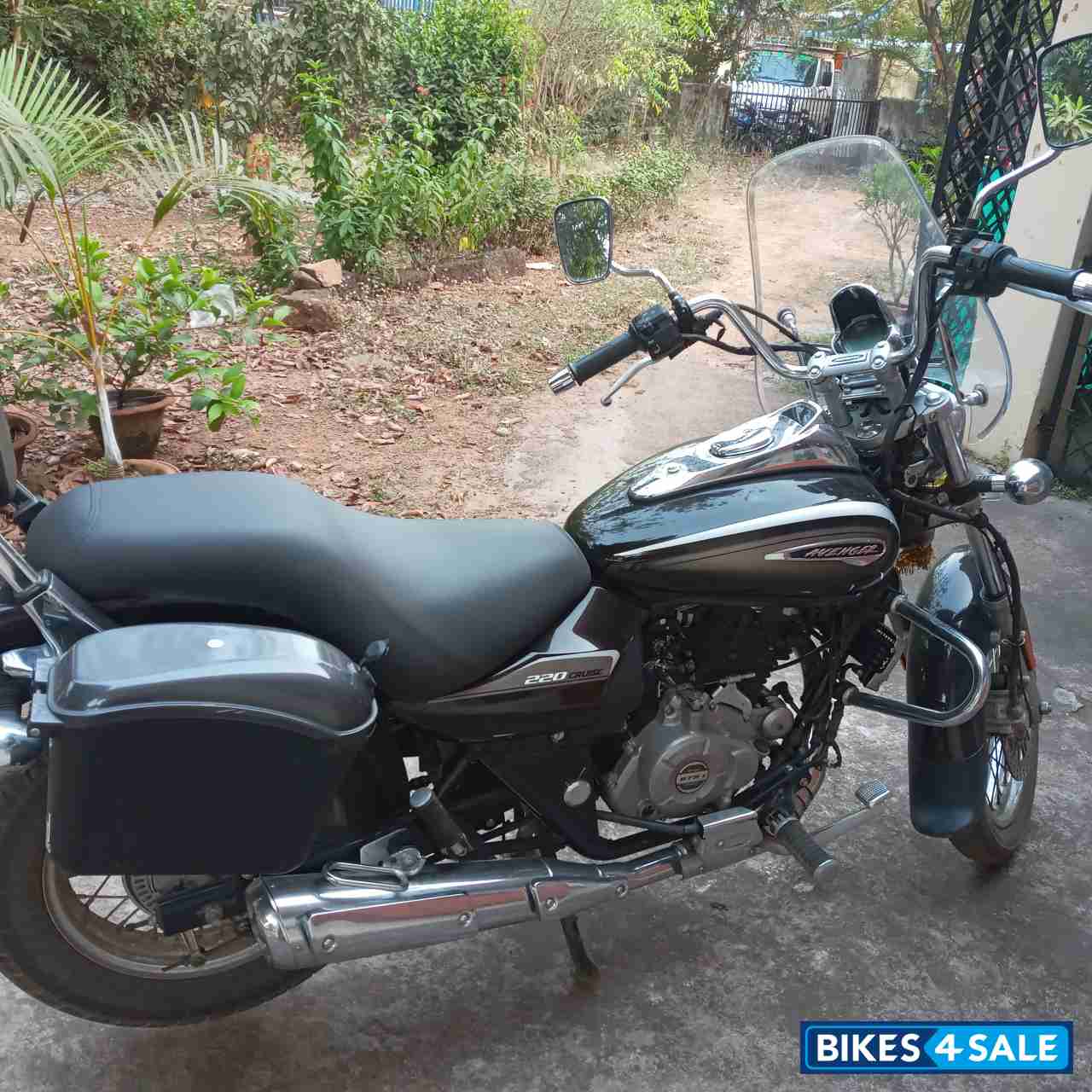 Bajaj Avenger Cruise 220 BS6