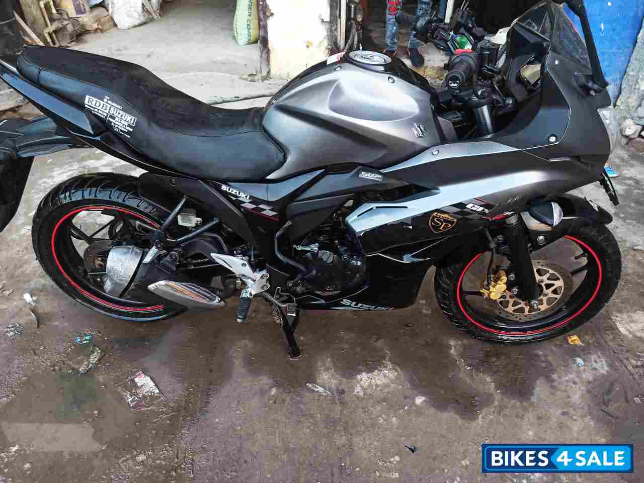 Suzuki Gixxer SF SP
