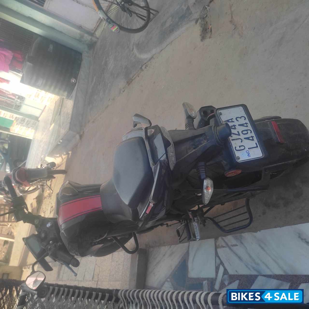 TVS Apache RTR 200 4V ABS