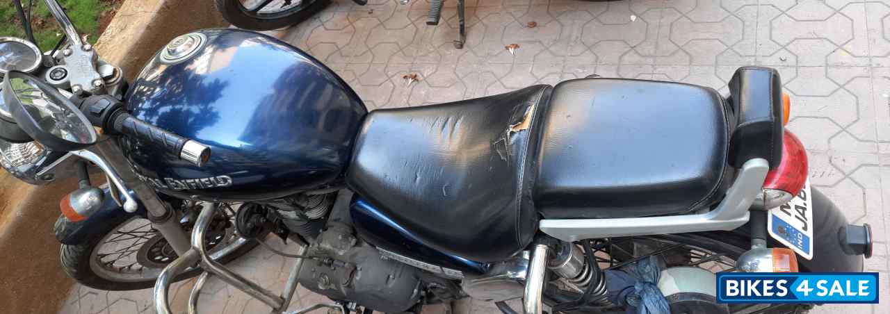 Marine Blue Royal Enfield Thunderbird 350 Marine Blue Royal Enfield Thunderbird 350