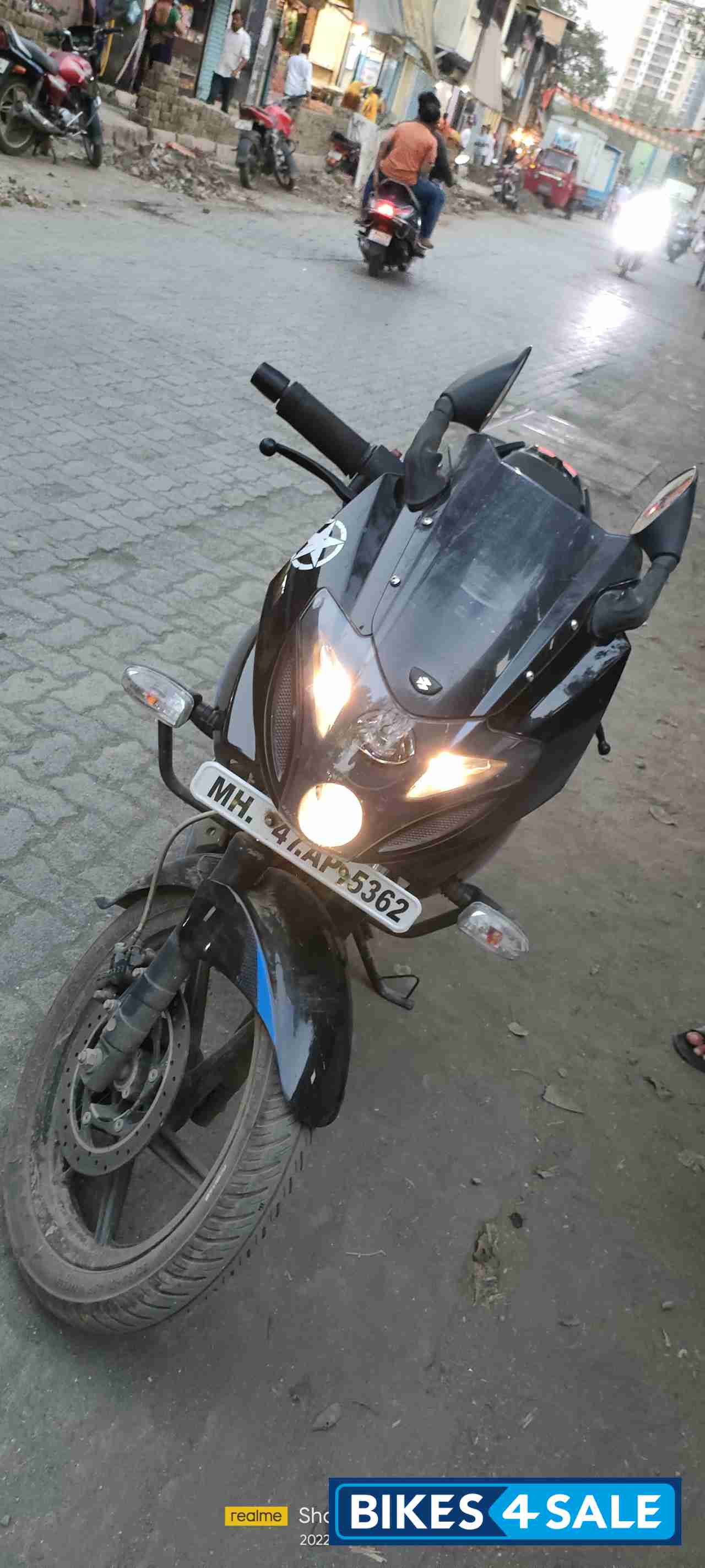 Blue Black Bajaj Pulsar 220F