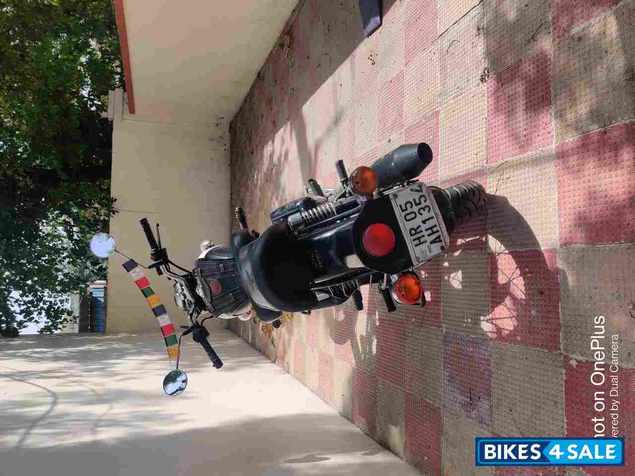 Black Royal Enfield Classic 350