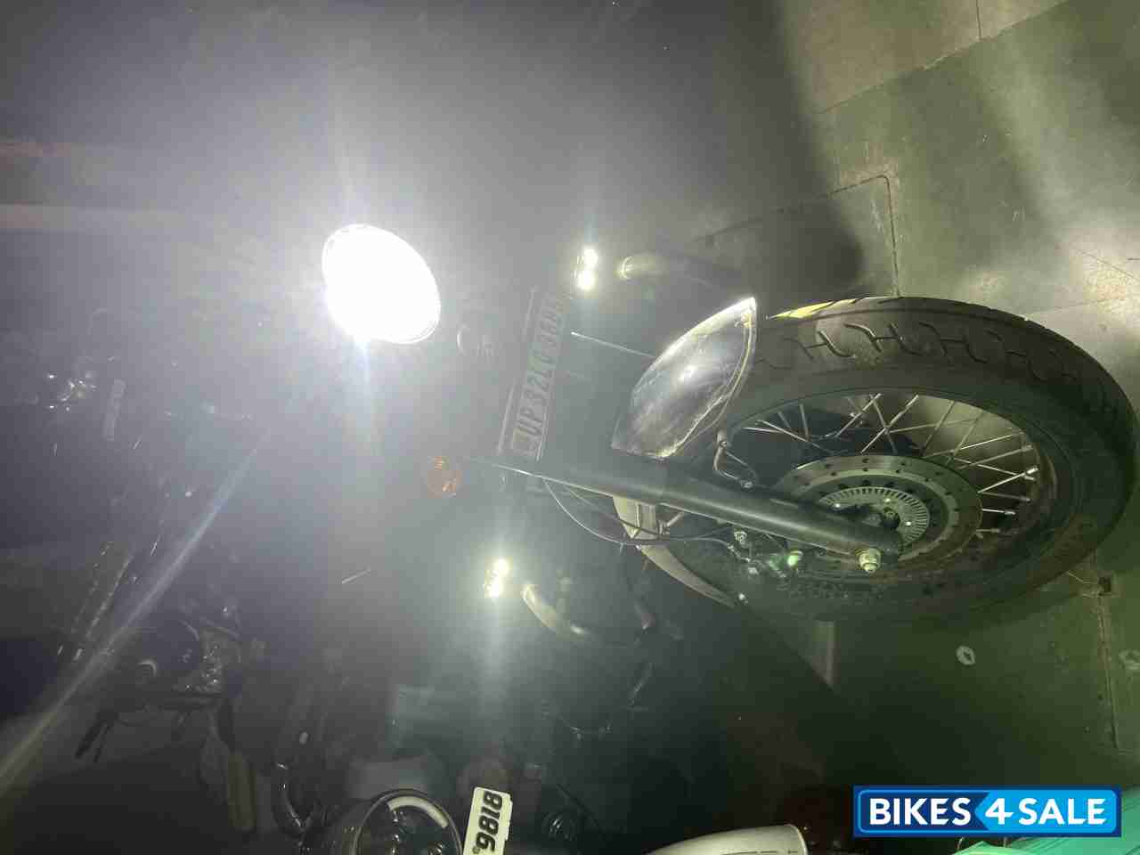 Black Jawa Perak BS6