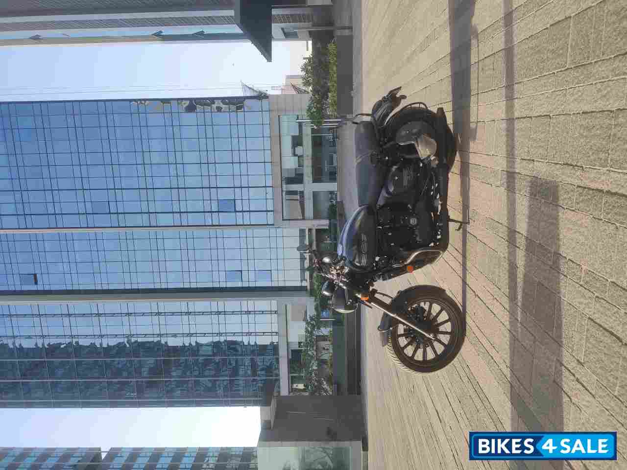 Jawa 42 Dual Channel ABS AllStar Black