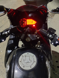 Bajaj Pulsar 220 DTSi