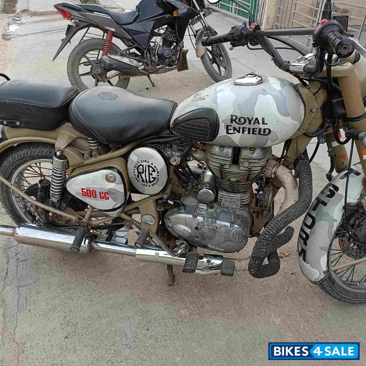 Royal Enfield Classic 500 Royal Enfield Classic 500