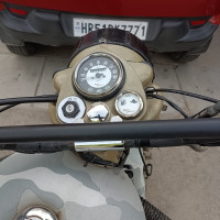 Royal Enfield Classic 500