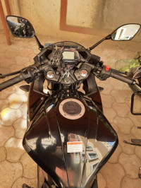 Black Suzuki Gixxer SF