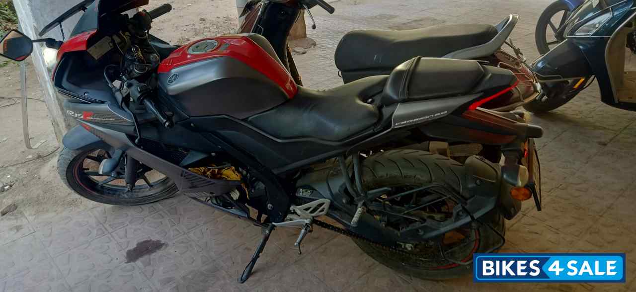 Grey & Red Yamaha YZF R15 V3