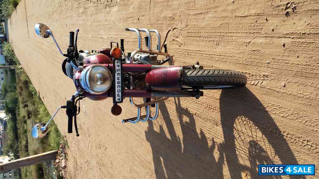 Maroon Royal Enfield Classic 350