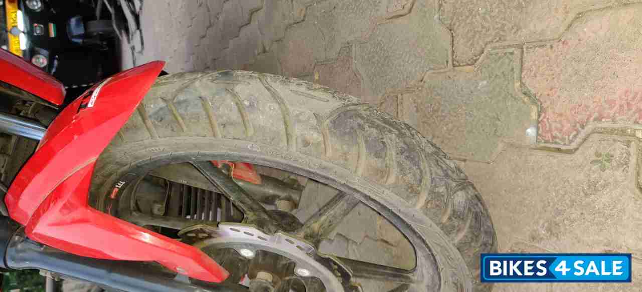 Red TVS Apache RTR 160