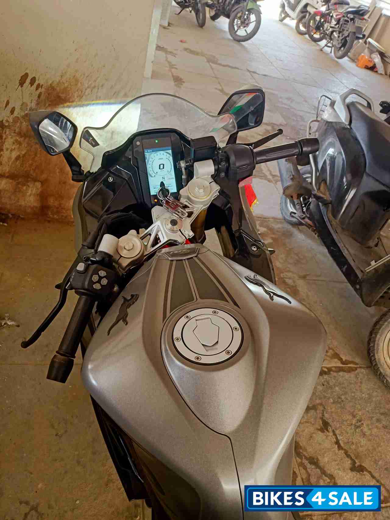 Black TVS Apache RR 310 2020