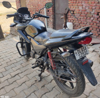 Black Honda CBF Stunner