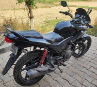 Black Honda CBF Stunner