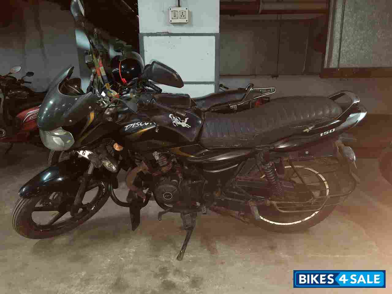 Bajaj Discover DTSi 150