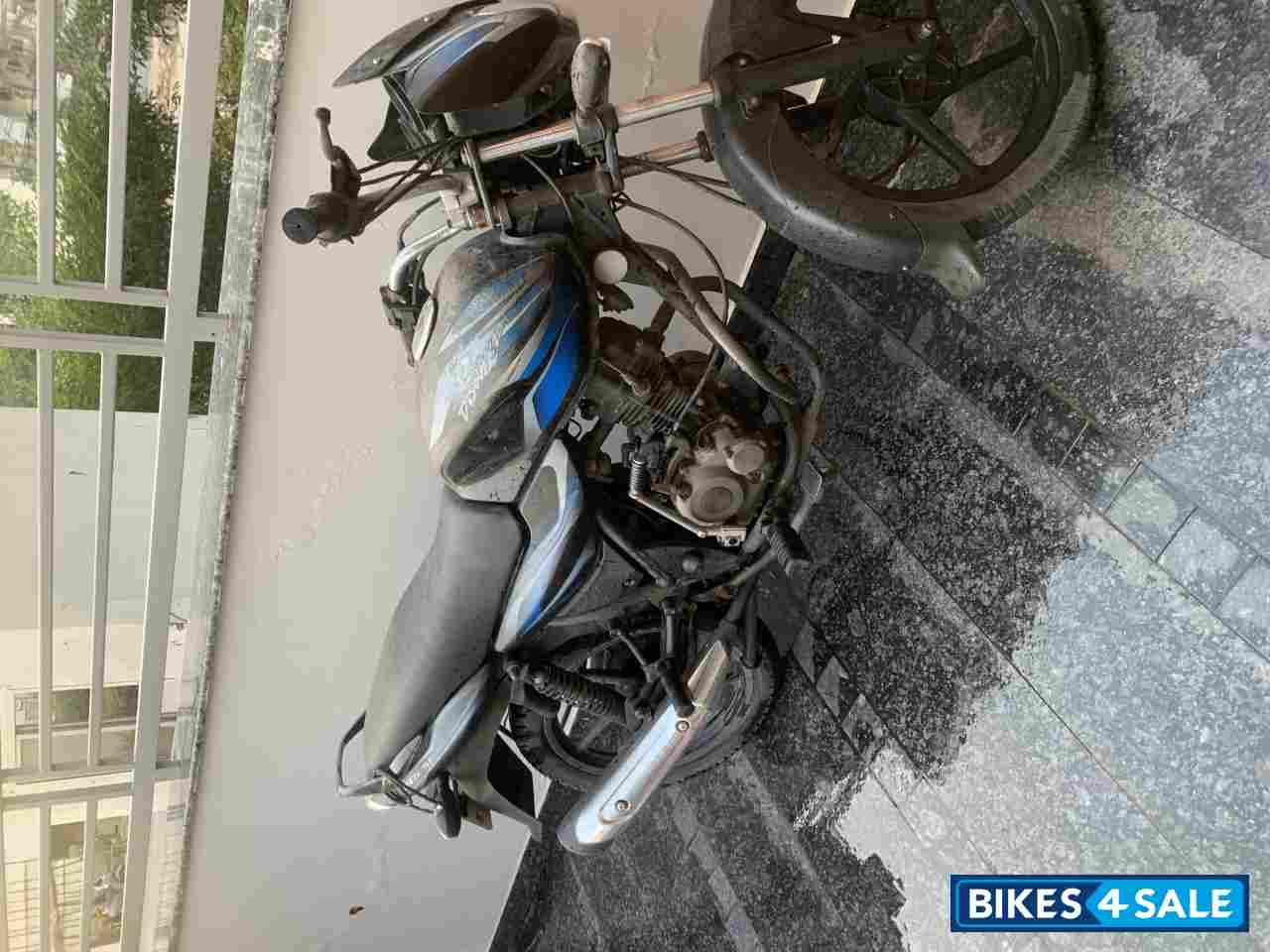 Bajaj Discover 100 DTS-Si