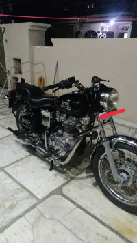 Black Royal Enfield Bullet Electra