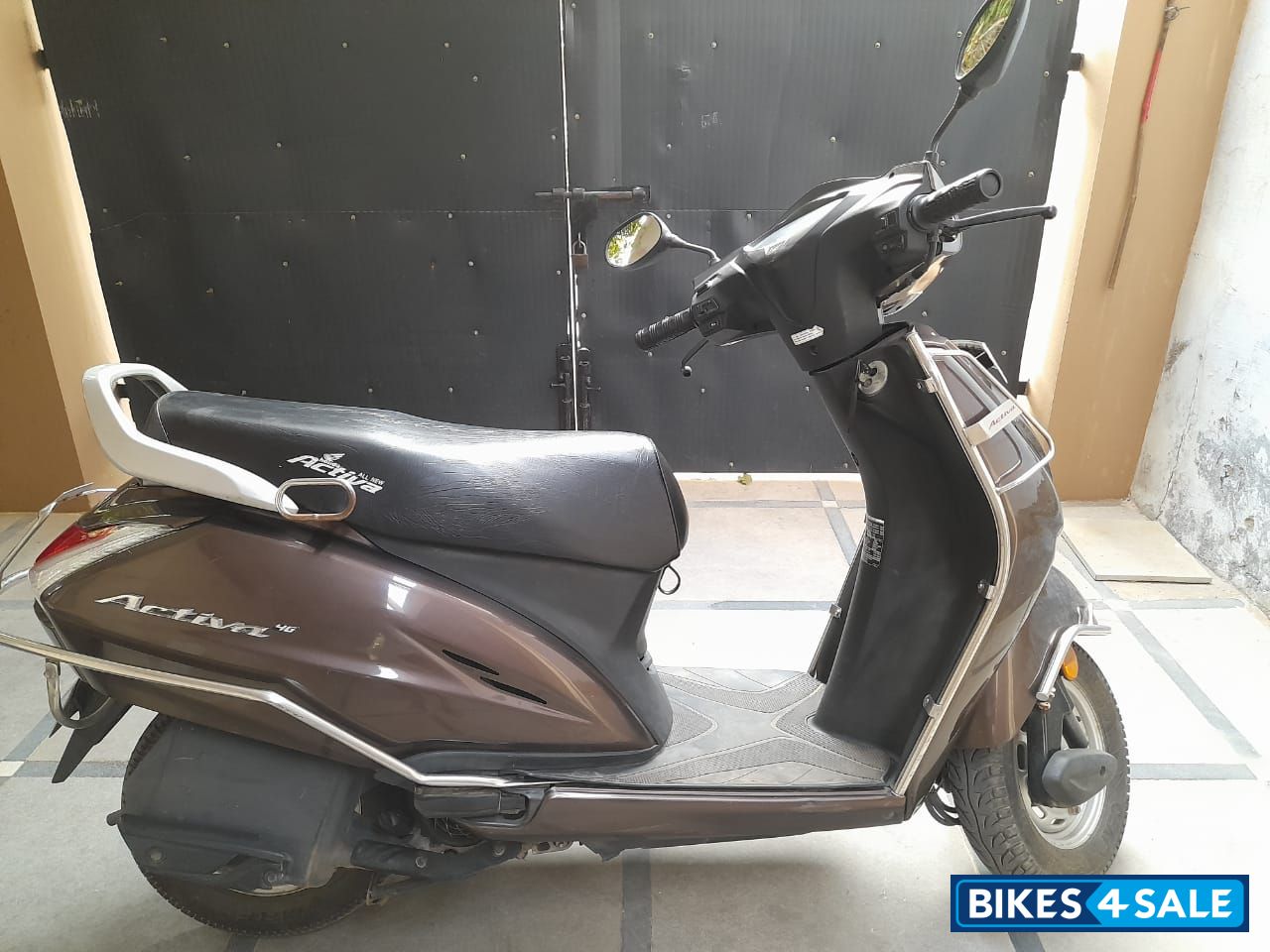 Brown Honda Activa 4G