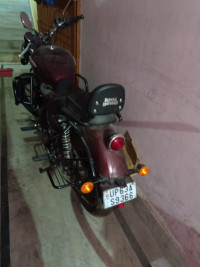 Stellar Red Royal Enfield Meteor 350 Stellar