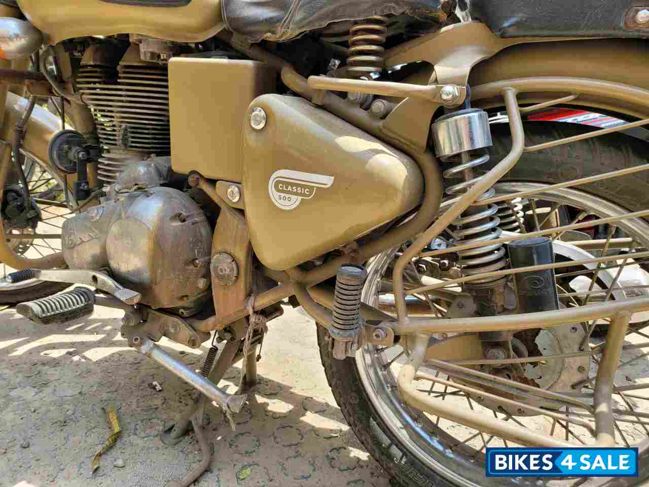 Desert Storm Royal Enfield Classic Desert Storm