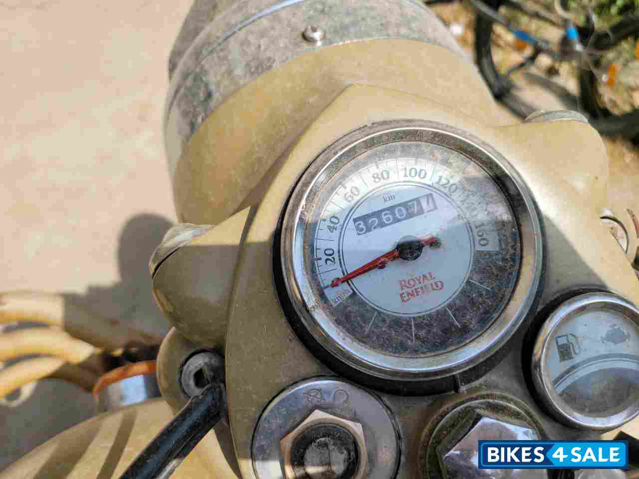 Desert Storm Royal Enfield Classic Desert Storm