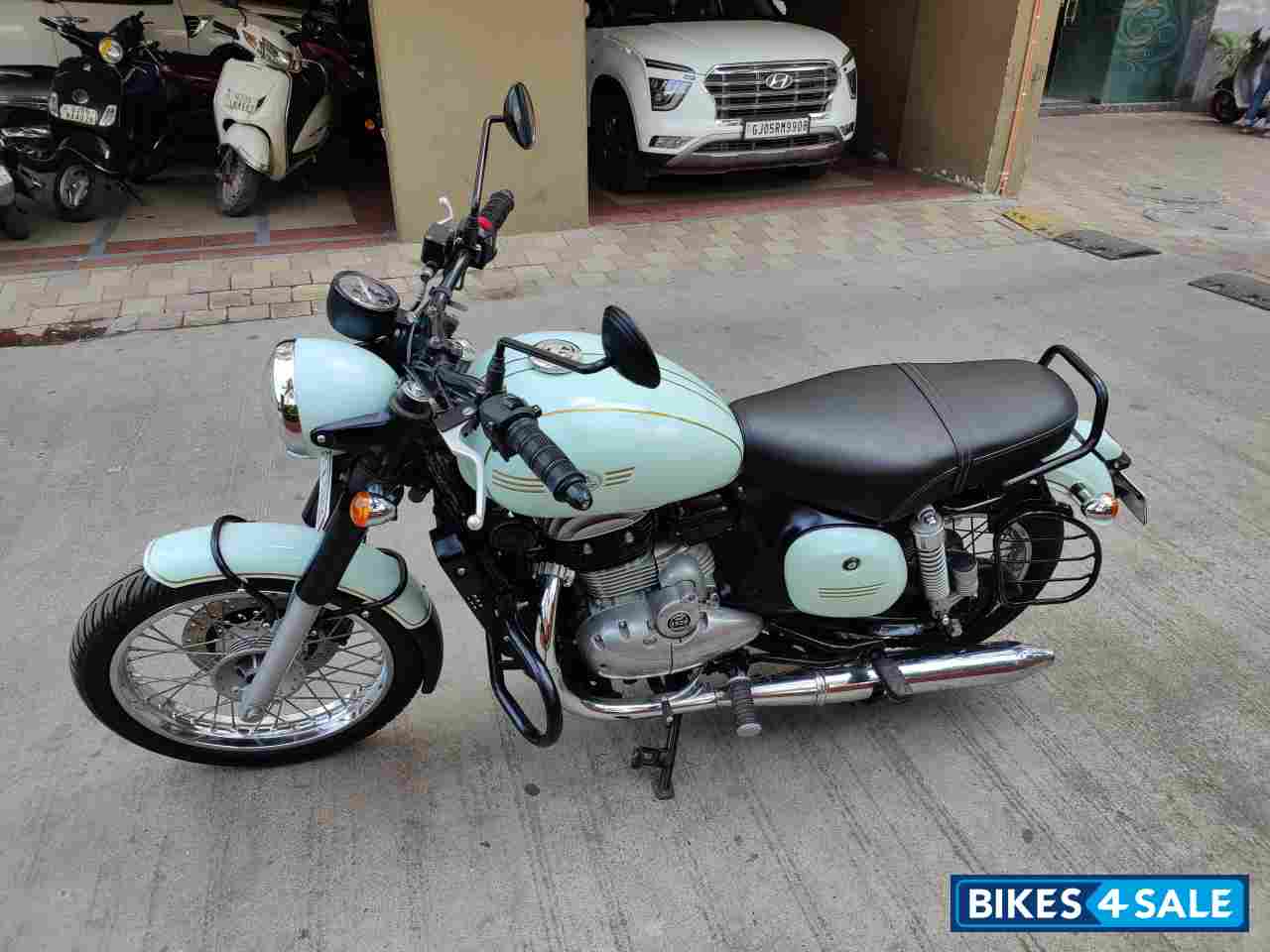 Halleys Teal Jawa forty two