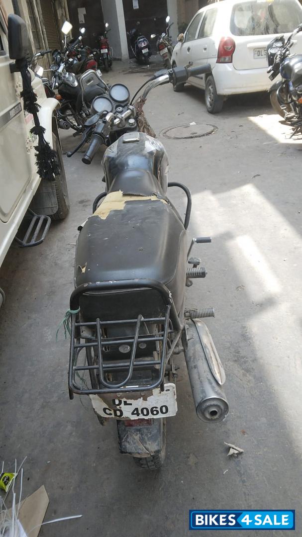 Bajaj CT 100