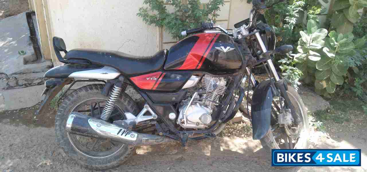 Black Bajaj V15