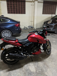 TVS Apache RTR 200 4V
