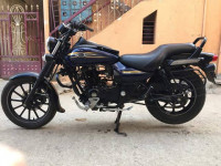 Blue Bajaj Avenger Street 150