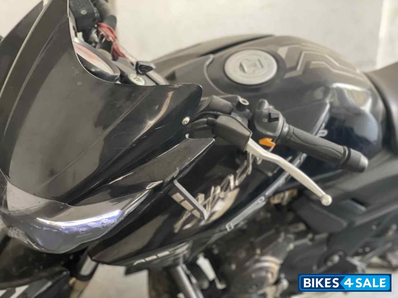 TVS Apache RTR 180 ABS