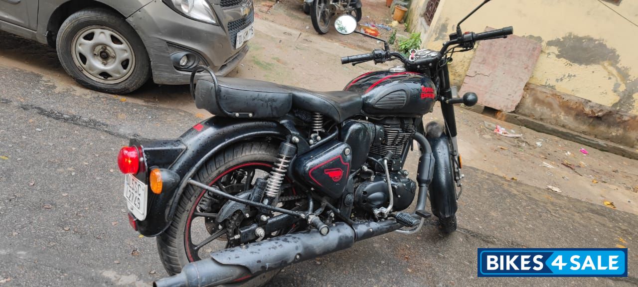 Matt Black Royal Enfield Classic