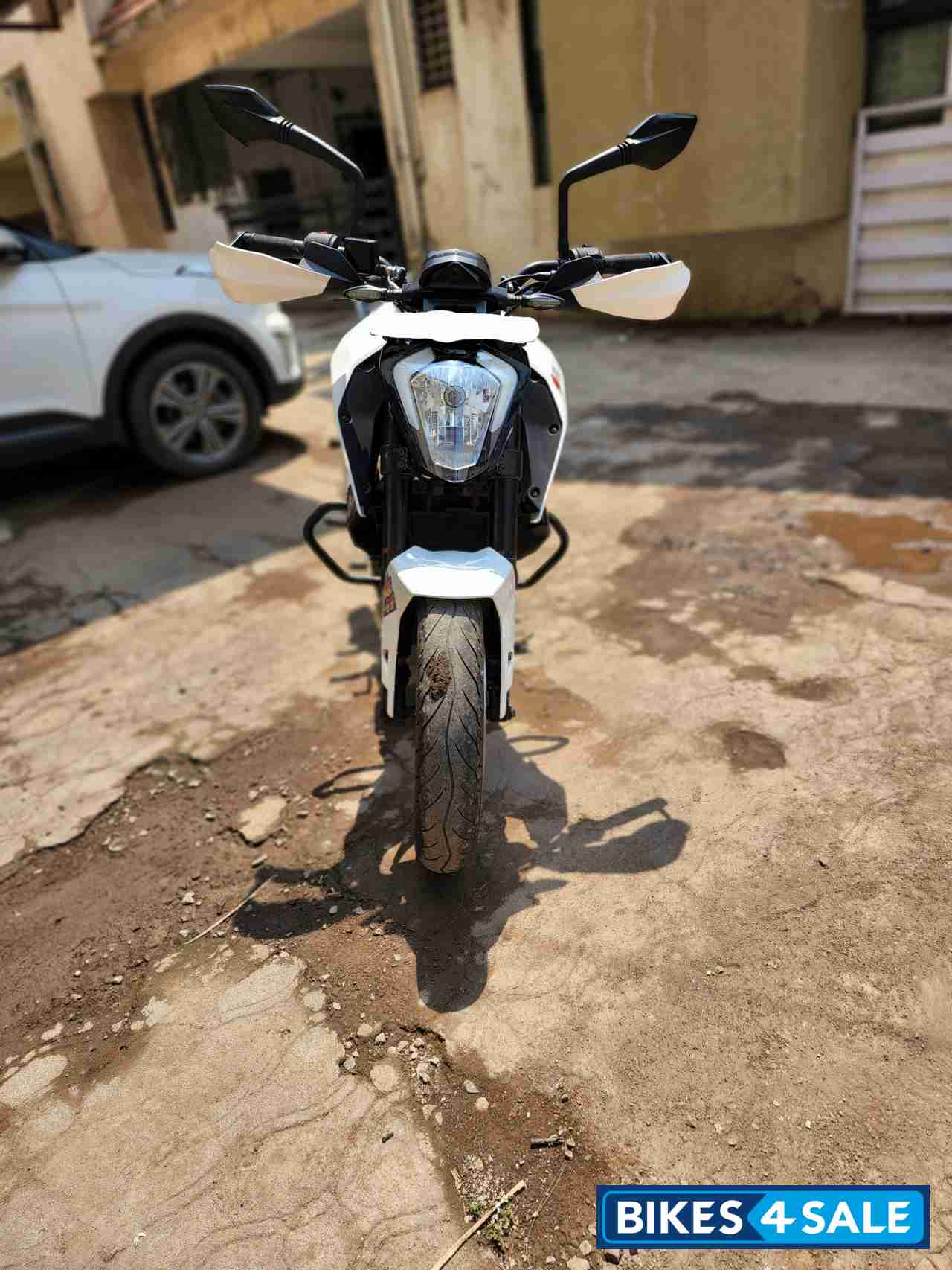 White KTM Duke 250