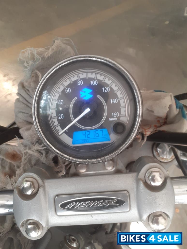Bajaj Avenger