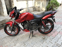 Red TVS Apache RTR 160