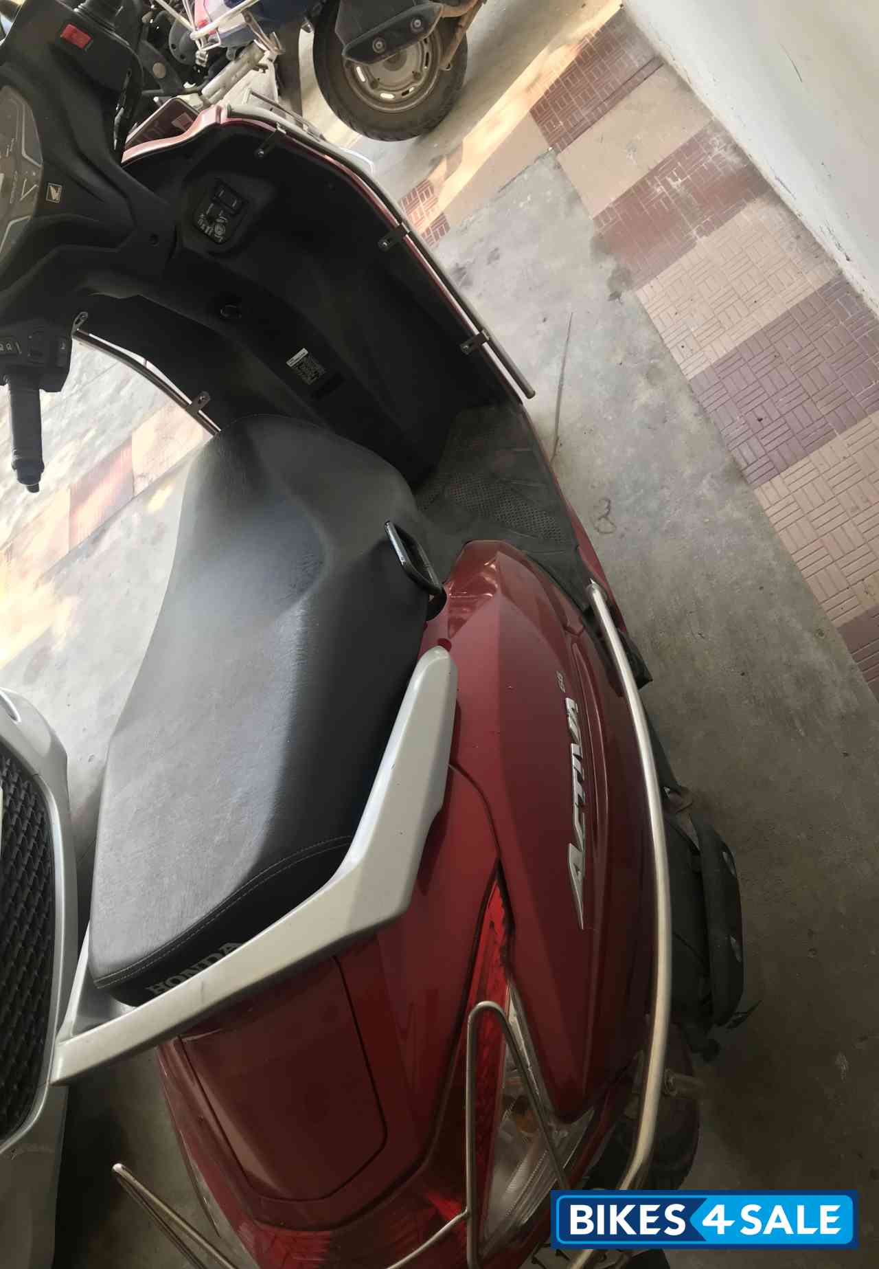 Spartan Red Honda Activa 6G