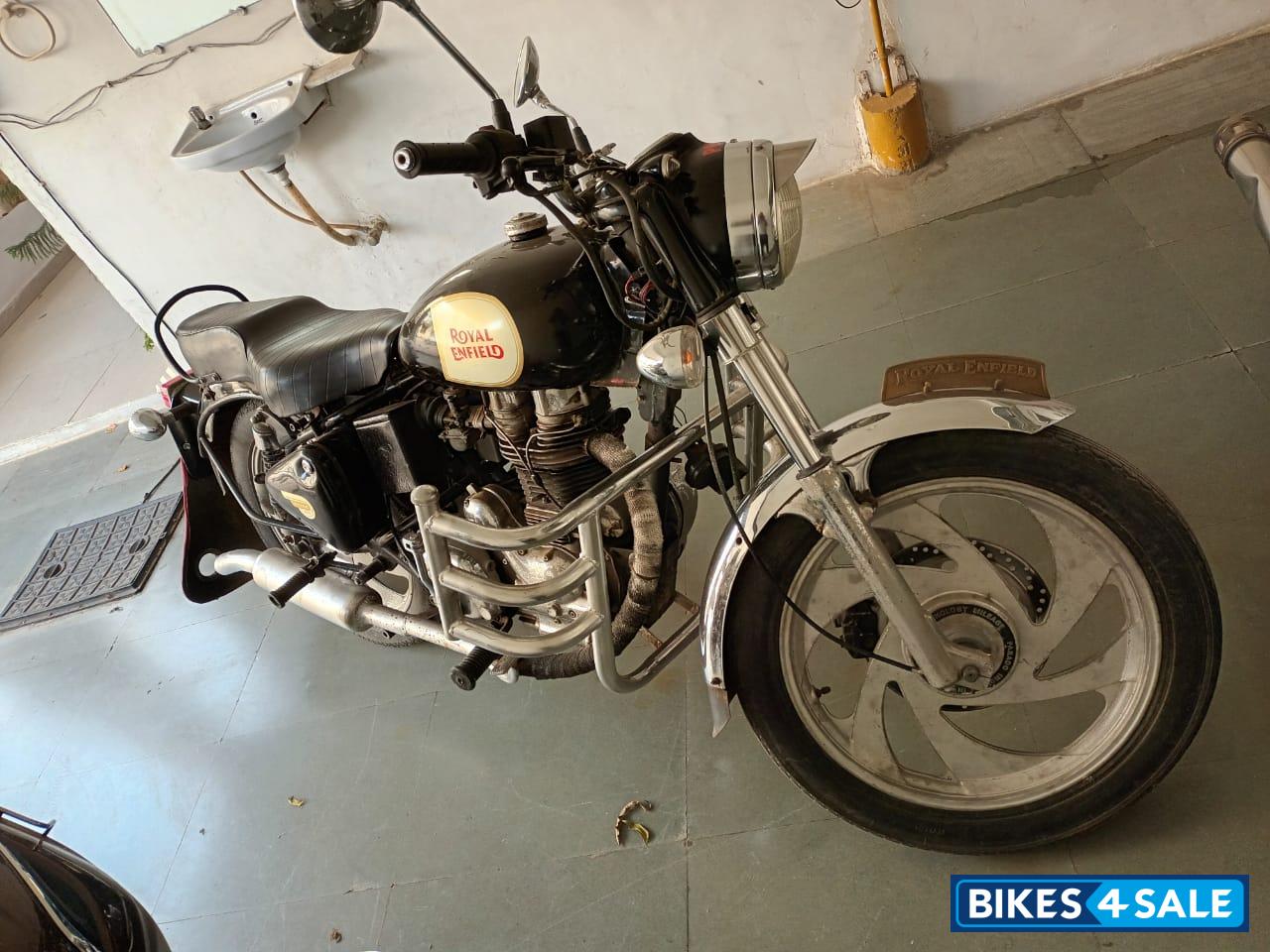 Royal Enfield Bullet 350