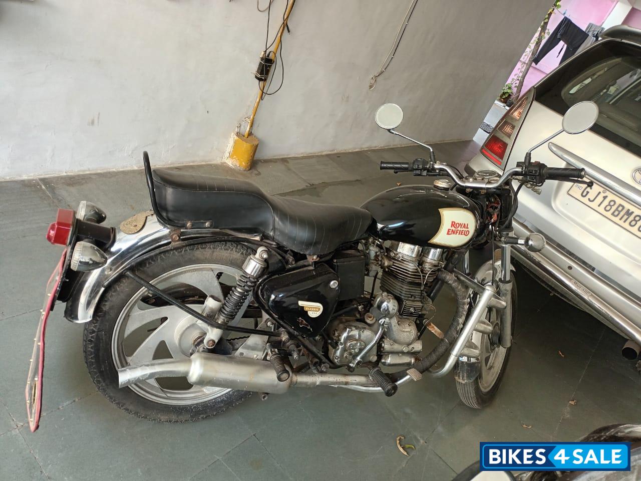 Royal Enfield Bullet 350