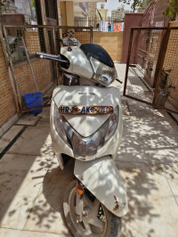 White Honda Activa 125