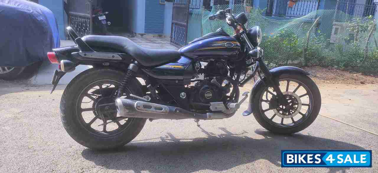 Bajaj Avenger Street 150