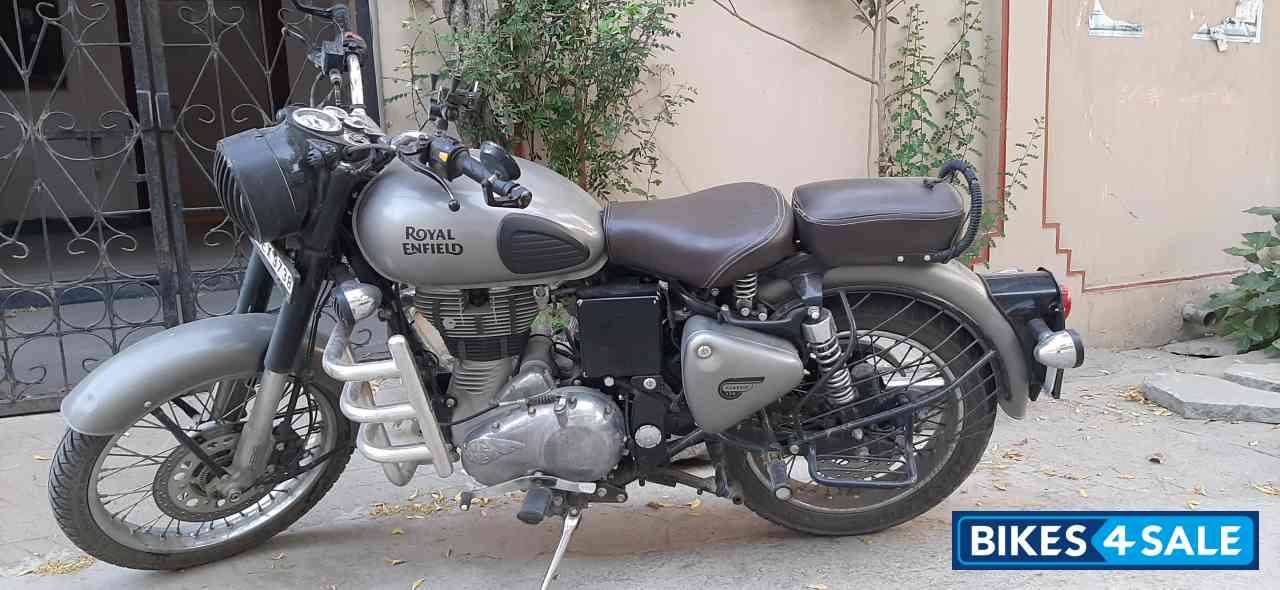 Gun Metal Royal Enfield Classic 350