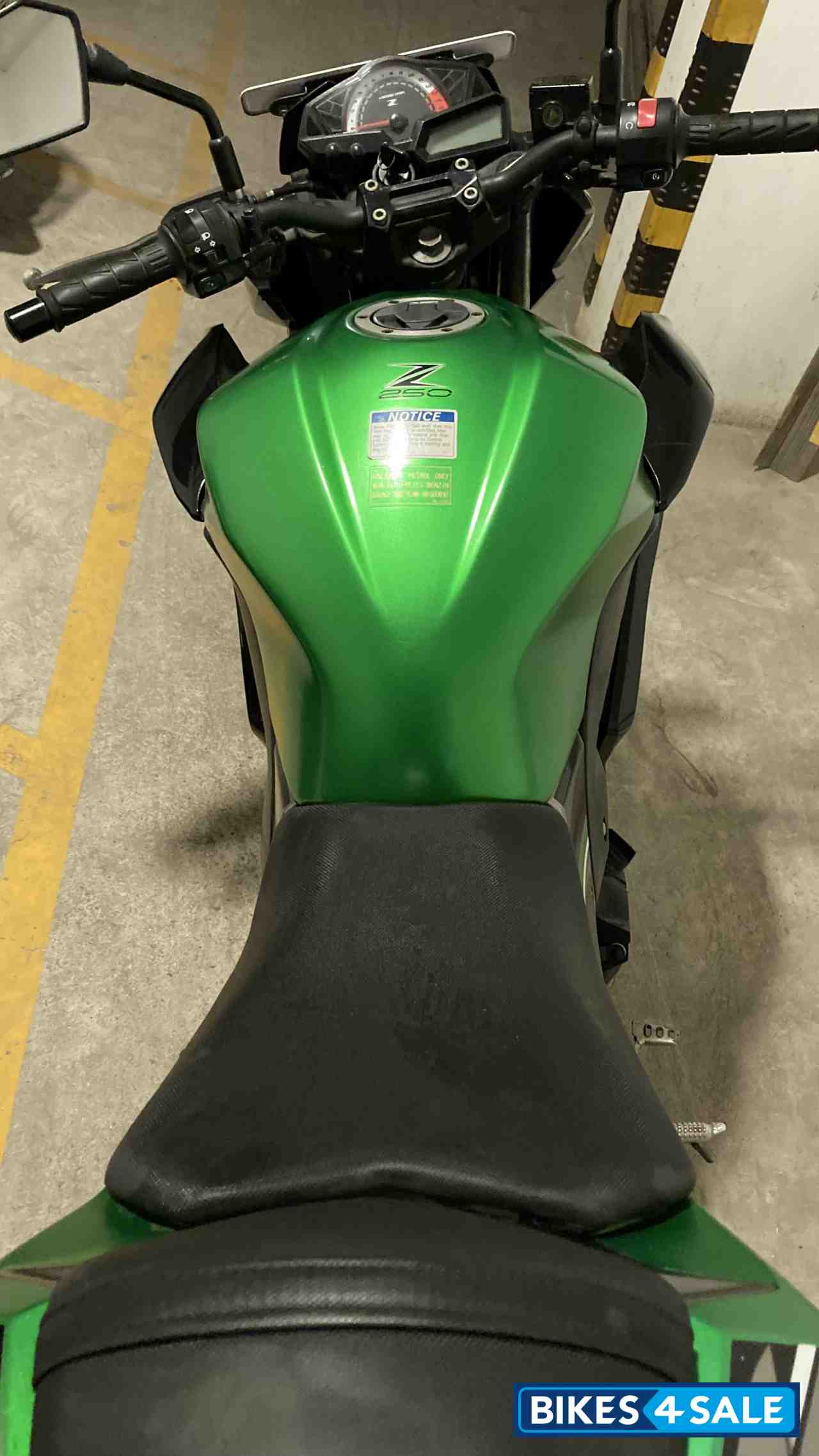 Kawasaki Z250