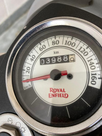 Silver Royal Enfield Classic 350 Dual Channel BS6