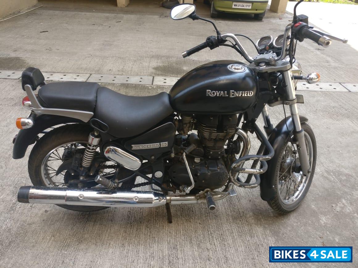 Matte Black Royal Enfield Thunderbird 350