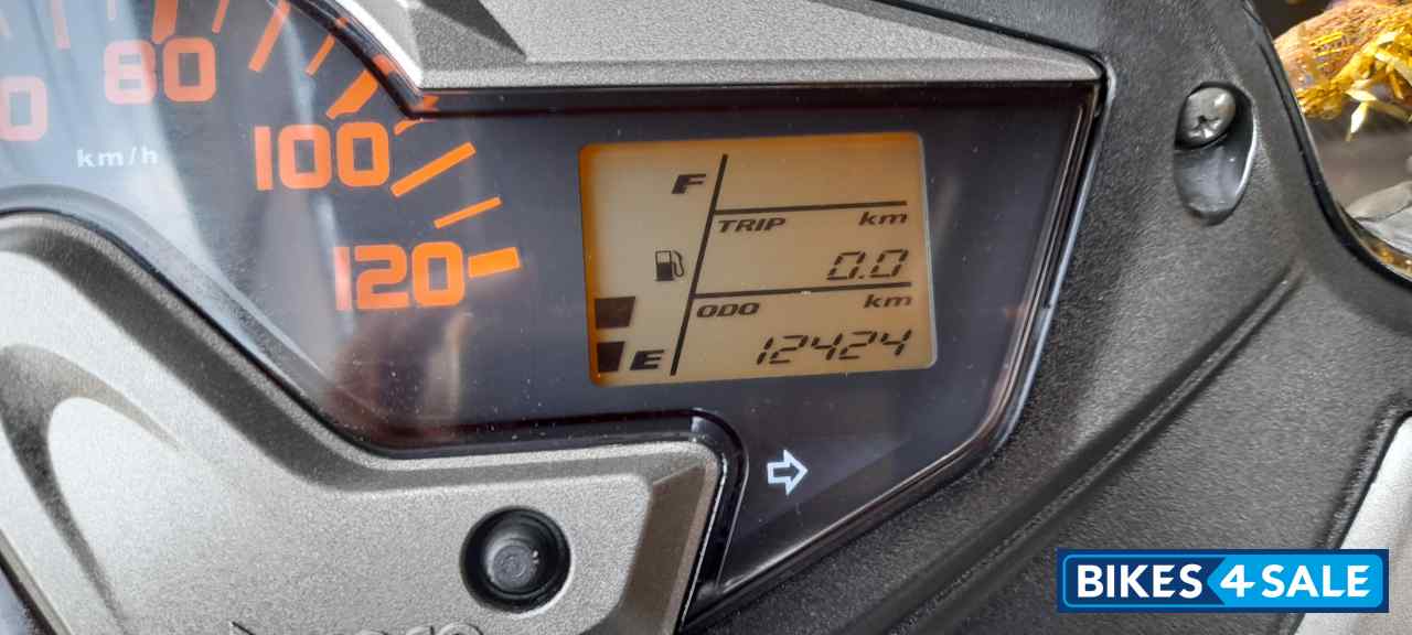 Hero Maestro Edge 110 100 Million Edition