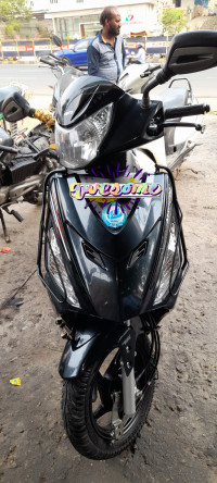 Hero Maestro Edge 110 100 Million Edition